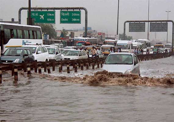 Today Breaking News Roundup In Telugu - Heavy Rains In Delhi