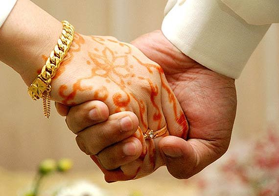 Police Calls Marriage Between Hindu Girl And Muslim Boy Invalid India News India Tv