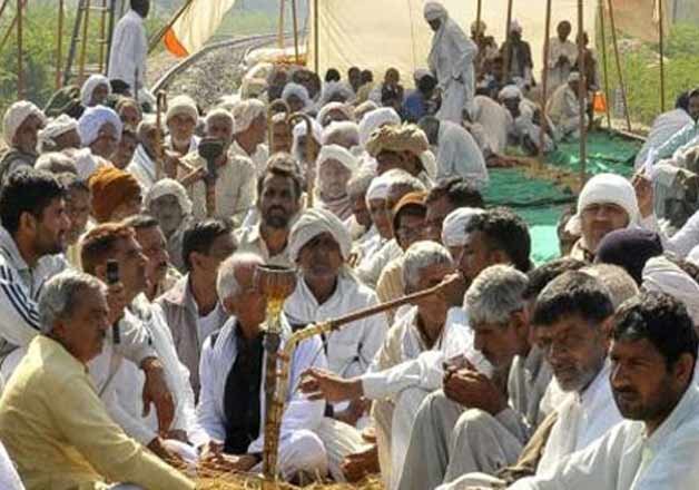 jat stir 14 arrested for rioting damaging govt property