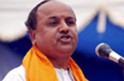 Togadia Sees Organised Conspiracy In Nityanand Swami Scandal India News India Tv But khalid, who has never laughed before, said all sorts of sweet nothings and laughed saying that he'd do anything for her. togadia sees organised conspiracy in