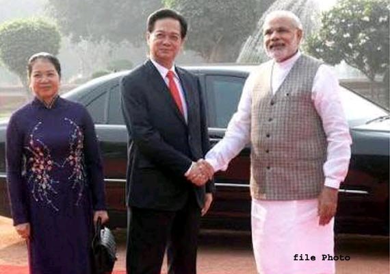 india vietnam to ramp up oil search in south china sea