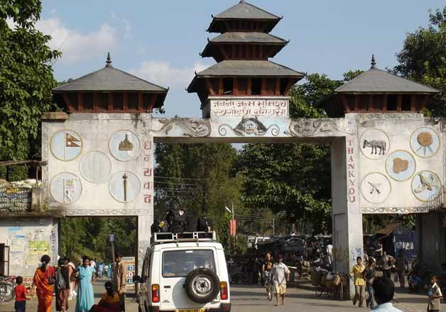 Indo-Nepal border vulnerable to terrorists due to earthquake chaos ...