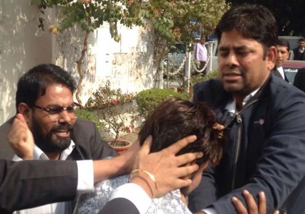 jnu event row lawyers attack jnu students journos during