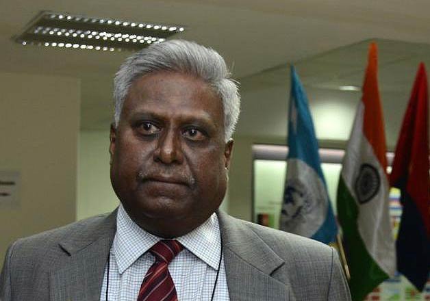 supreme court asks cvc about assistance in probe against ex