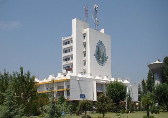 kashmir university plans to introduce chinese language at
