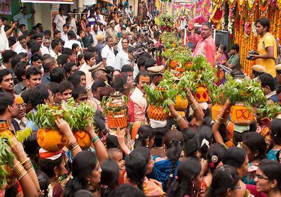 Telangana celebrates its first grand state festival 'Bonalu' | India ...