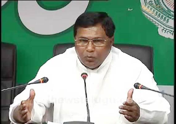 telangana congress mps ministers mlas to resign en masse on
