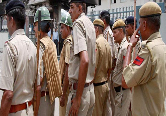 two killed in communal clashes in meerut