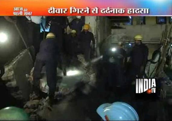 Two children killed as textile mill wall collapses in Surat | India ...