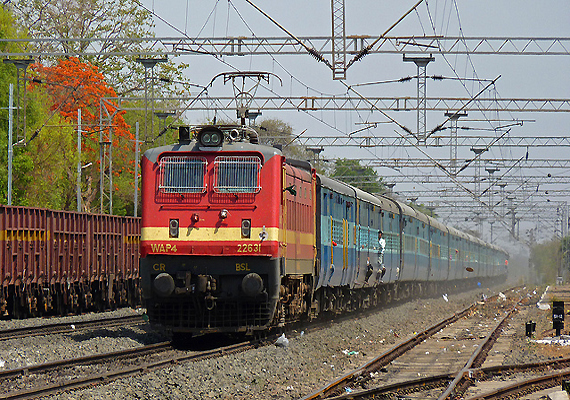 Woman delivers twins on train - for the second time! | India News ...