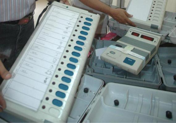 2014 lok sabha ec prepares for early polls places order for