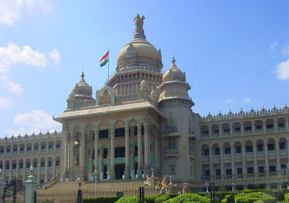 Congress, BJP share honours in Bangalore city | National News – India TV