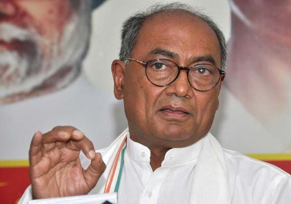 congress attacks mohan bhagwat calls him hitler