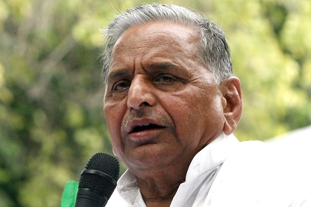 congress shedding crocodile tears on poverty mulayam