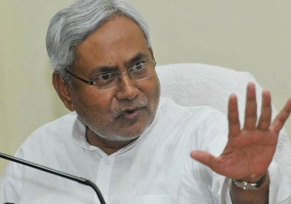 nitish seeks apology compensation from railway ministry