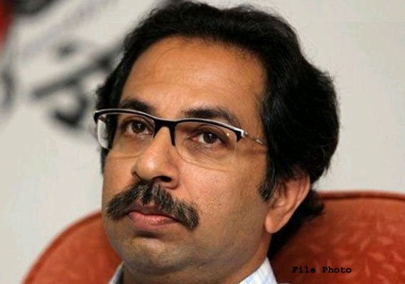 humiliated shiv sena to boycott fadnavis s swearing in