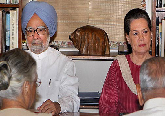 mixed reactions to congress decision on telangana