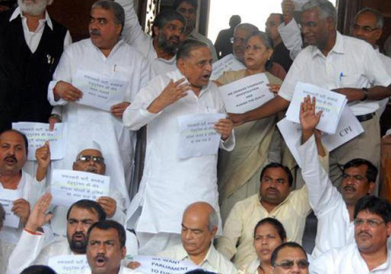 sp tdp left mps stage sit in demand judicial probe into