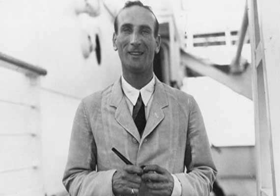 douglas-jardine-the-most-hated-cricketer-in-australia-who-introduced