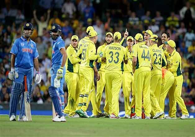 Pakistan Bangladesh Cricket Fans Tease Bcci Over India S Wc Ouster By Singing Mauka Mauka Indiatv News Cricket News India Tv