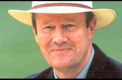 tony greig asks england to use bodyline style tactics
