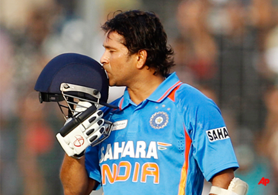 tendulkar keeps a straight face after historic feat