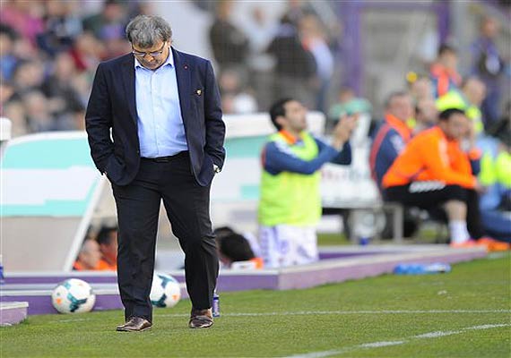 Barcelona Coach Martino Worried After Away Losses Soccer News India Tv