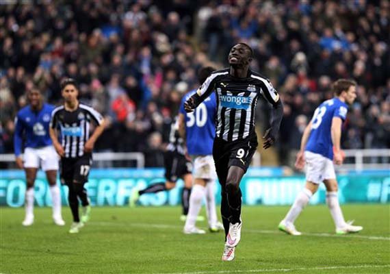 newcastle ends 4 match losing run with everton win