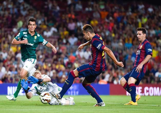Barca rout Elche 6-0 in La Liga | Soccer News - India TV
