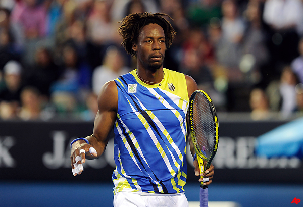 monfils withdraws from memphis with knee injury