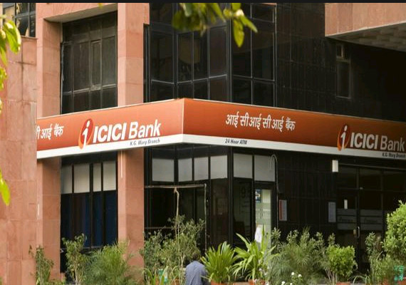 ICICI Bank overtakes HDFC Bank as top private bank employer | India News –  India TV