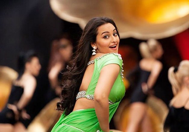 Bollywood Stars Sonakshi Xxx - Sonakshi Sinha songs at IIFA 2015 - IndiaTV News | Bollywood News â€“ India TV