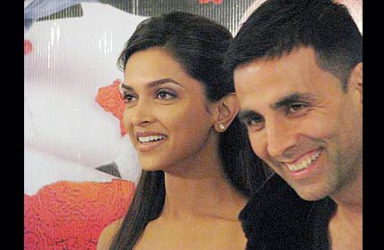 Akshay's Blue Shirt Is His Lucky Charm | Bollywood News – India TV Akshay's Blue Shirt Is His Lucky Charm | Bollywood News – India TV