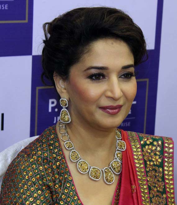 570px x 660px - Why was Madhuri Dixit asked to leave VIP lounge? | Bollywood News â€“ India TV