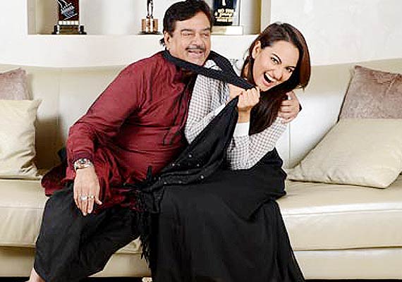 Sonakshi Sinha To Campaign For Father Shatrughan Sinha In Patna Bollywood News India Tv