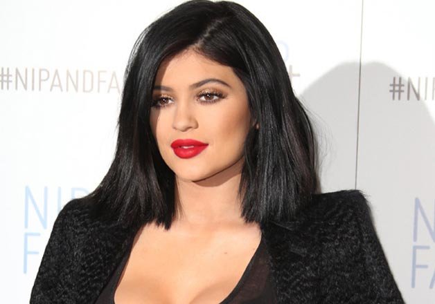Kylie Jenner offered $10 mn to make sex tape with beau | Hollywood News â€“  India TV
