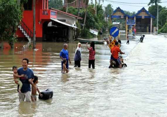 Flood situation in Malaysia worsens | World News – India TV