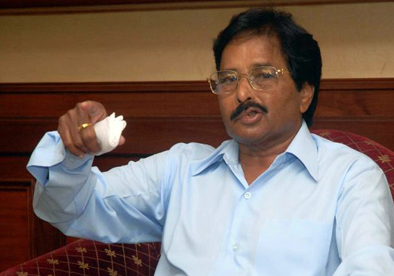 Former Karnataka Chief Minister Sarekoppa Bangarappa Passes Away | India  News – India TV