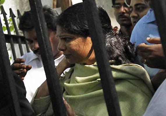 Kanimozhi 4 Others To Spend One More Night In Tihar Jail Bollywood 