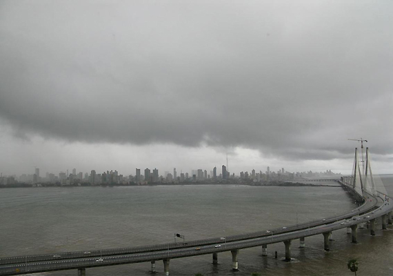 Is there a tsunami warning in india