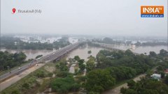Overflowing Thamirabarani river breaches nearby areas in Tirunelveli after rain fury