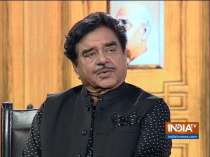 Shatrughan Sinha in Aap Ki Adalat: Rahul Gandhi is youth icon