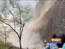 Heavy landslide in Uttarakhand