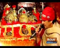 Sonu Nigam visits Vaishno Devi Mandir and performs bhajans