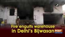 Fire engulfs warehouse in Delhi