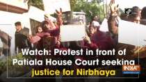 Watch: Protest in front of Patiala House Court seeking justice for Nirbhaya