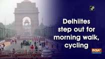 Delhiites step out for morning walk, cycling