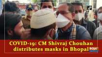 COVID-19: CM Shivraj Chouhan distributes masks in Bhopal