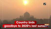 Country bids goodbye to 2020
