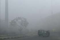 Dense fog engulfs Delhi-NCR, reduces visibility to zero